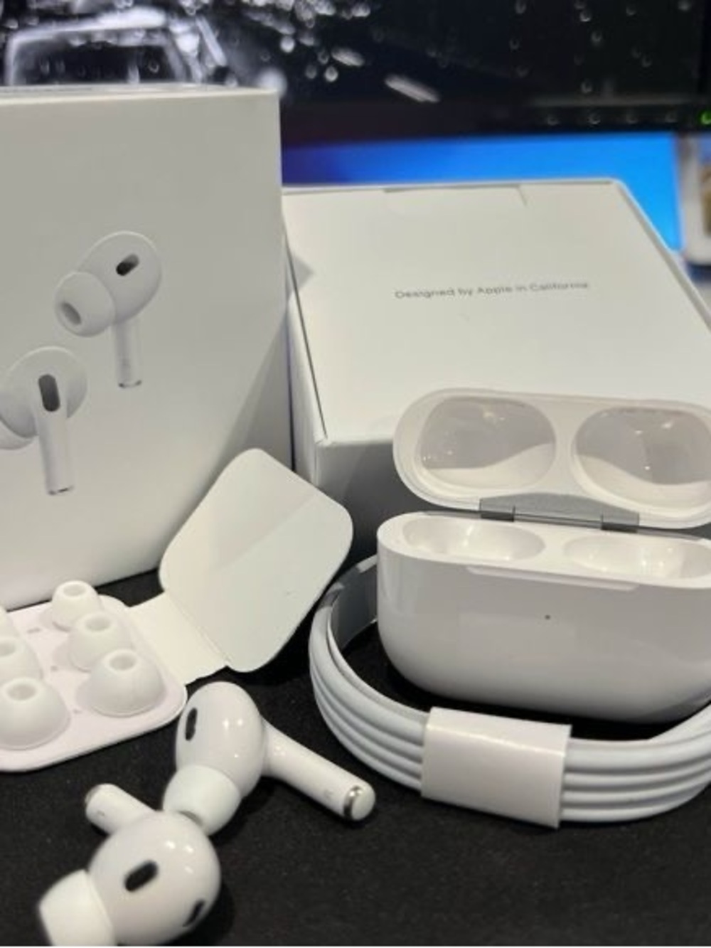 Apple AirPods Pro 3 Wireless Earbuds in White with Charging Case and Accessories